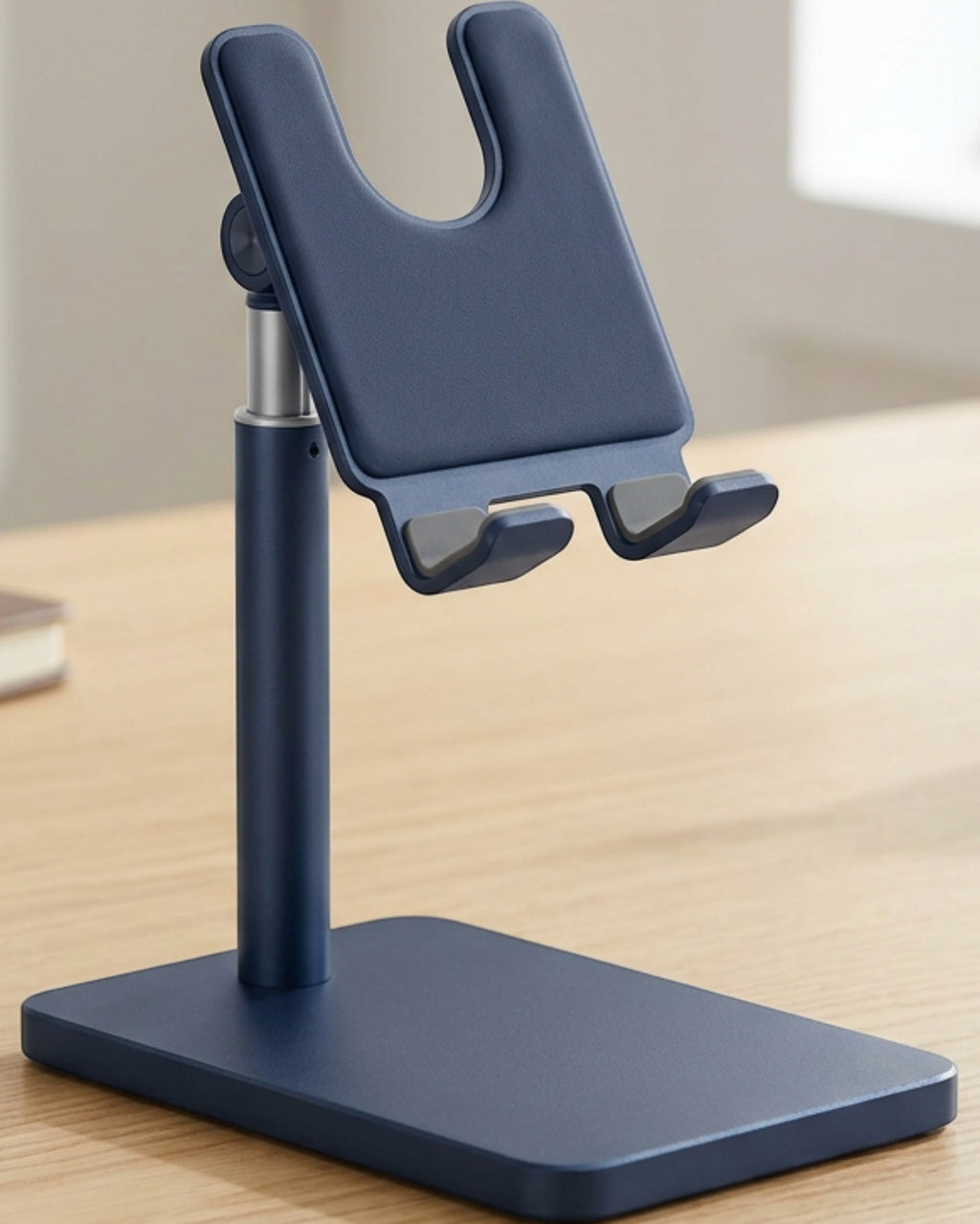 Mbnrc Weighted-Base Telescopic Phone Stand Navy 18-30 cm - Lifestyle view